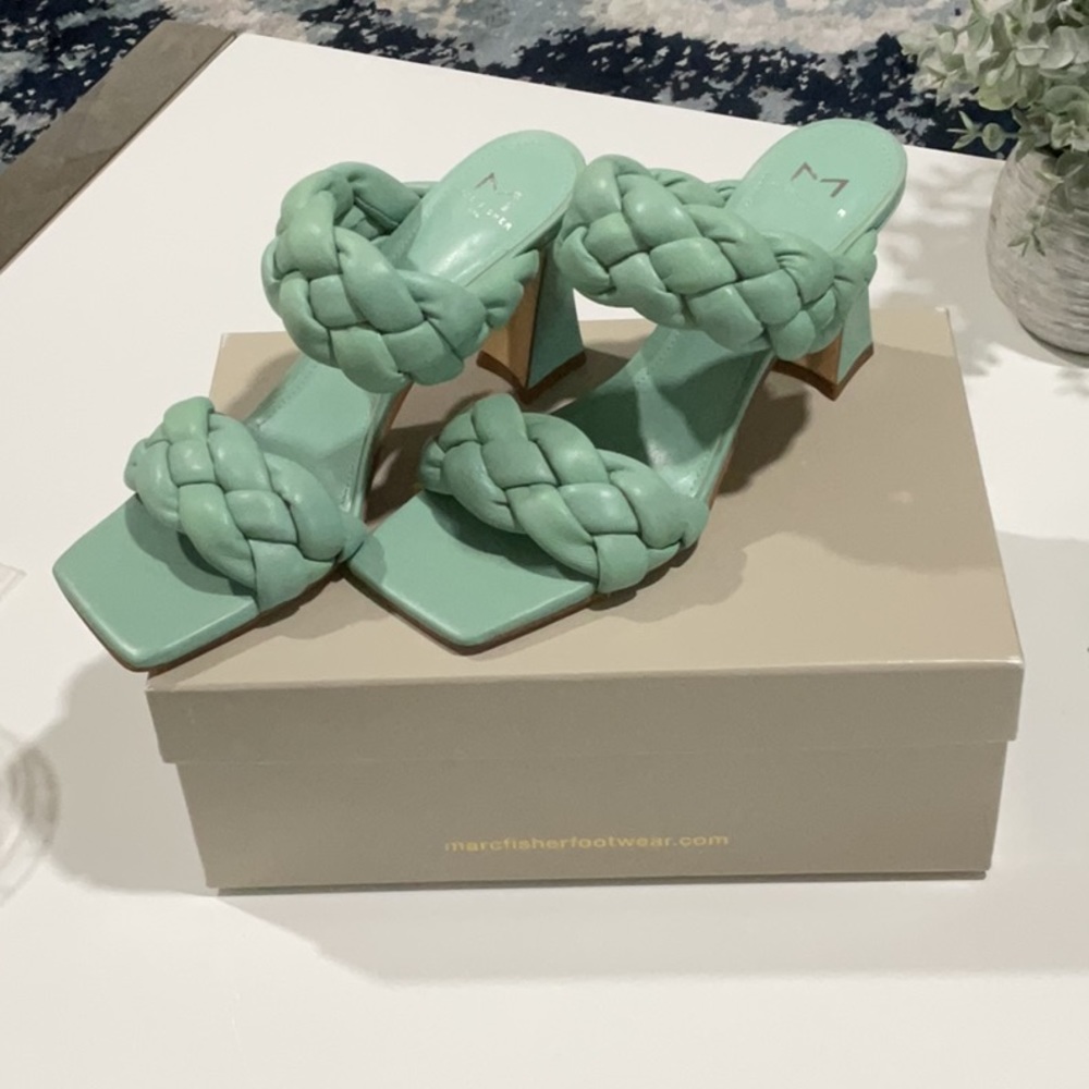 Marc fisher Mint colored summer slippers